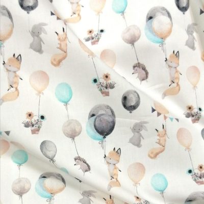 tela de algodon con estampado de animales y globos